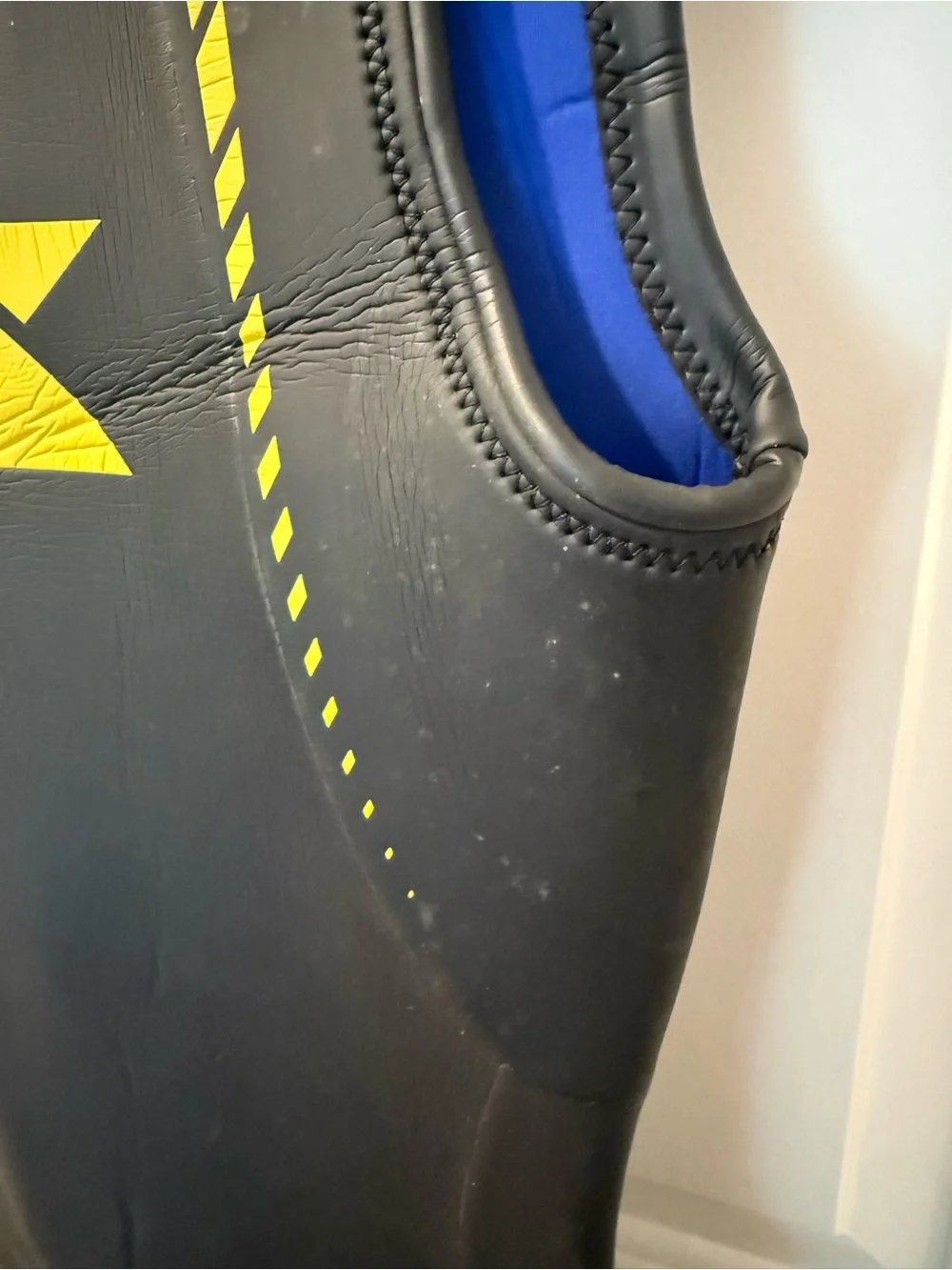 Xterra Men's Triathlon Wetsuit Sleeveless - Black & Yellow